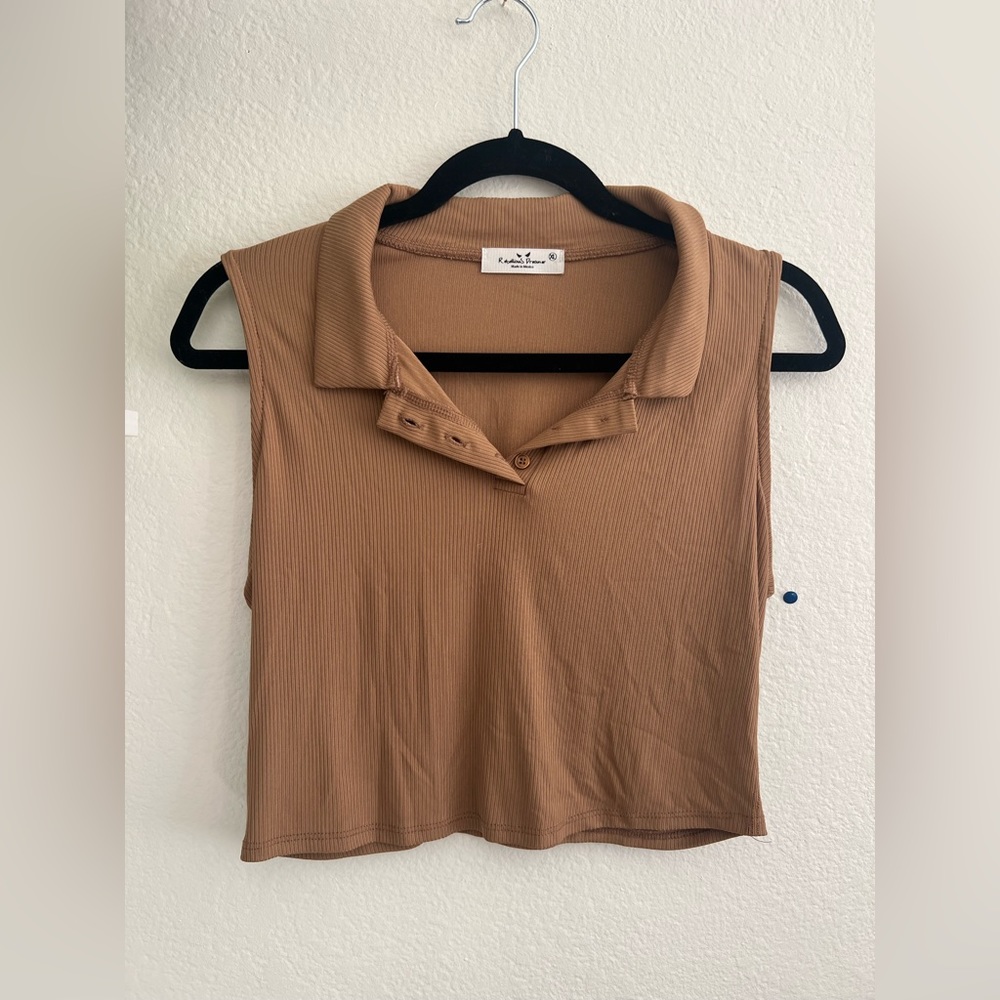 Collared Crop Tank